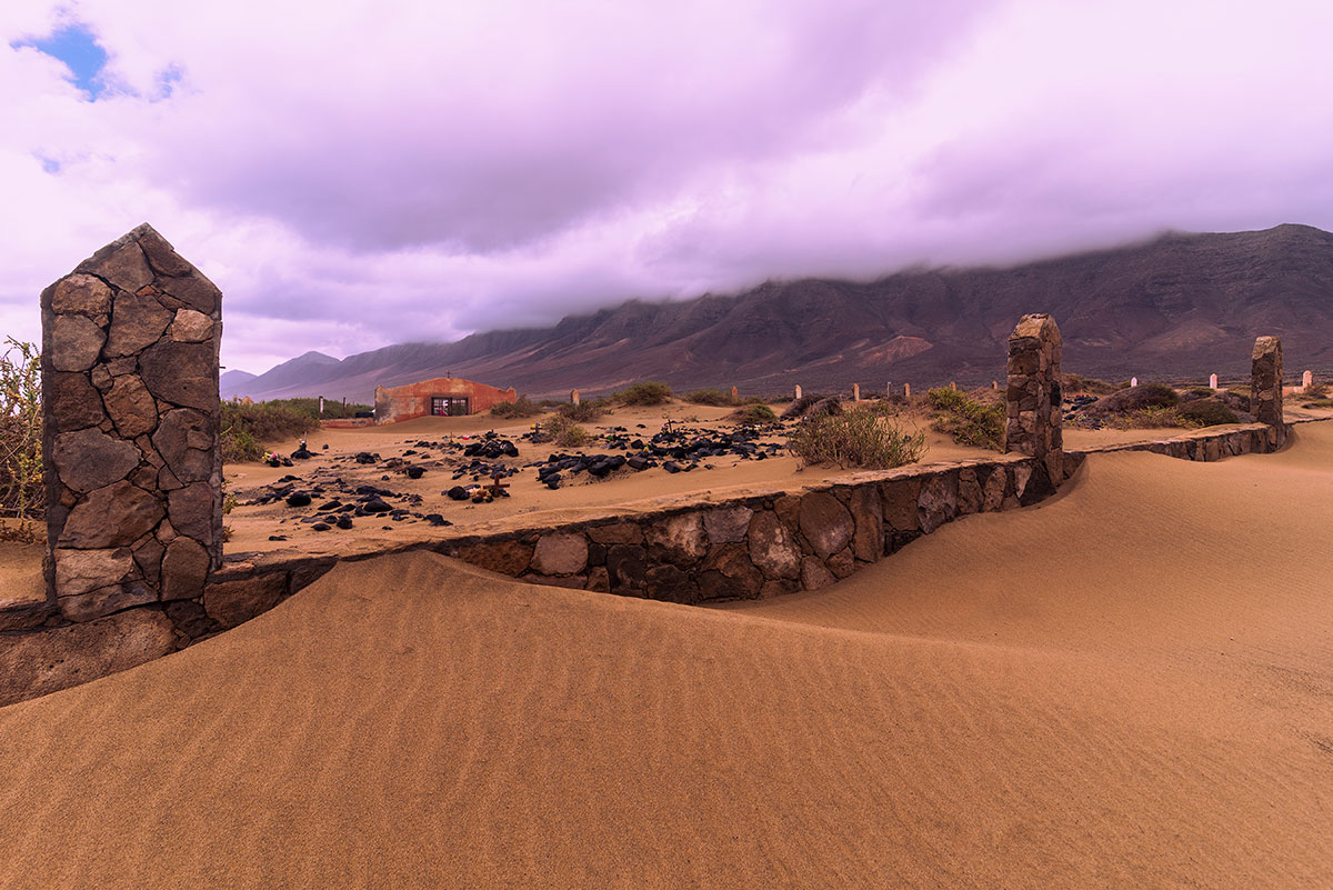 The art of travel photography - Cementerio de Cofete