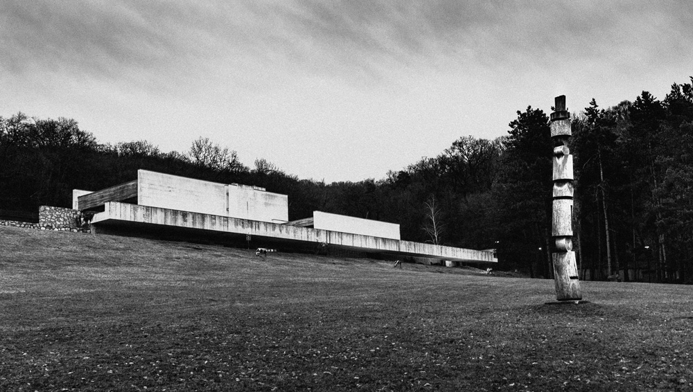 Ferdinand Milucky - architect - Crematorium